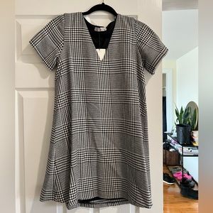 ZARA Houndstooth Short Sleeved Mini Dress